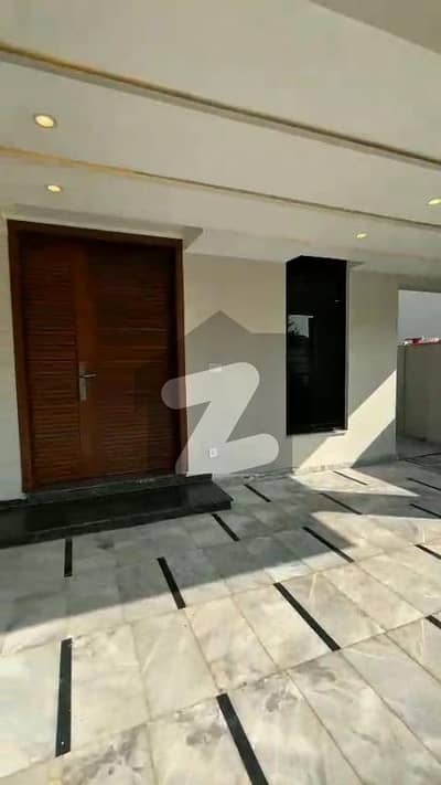 Luxurious 10 Marla Modern Designer House For Sale Non Furnished- Sector E, Bahria Town Phase 8