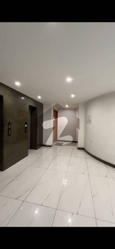 Heaven Hight 3 Bedroom Attach Bathroom Lounge Kitchen Separate Flat,Sui Gas,Lesco, Water All Fecilites Available