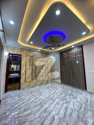 18 Marla Fully Finished House For Sale