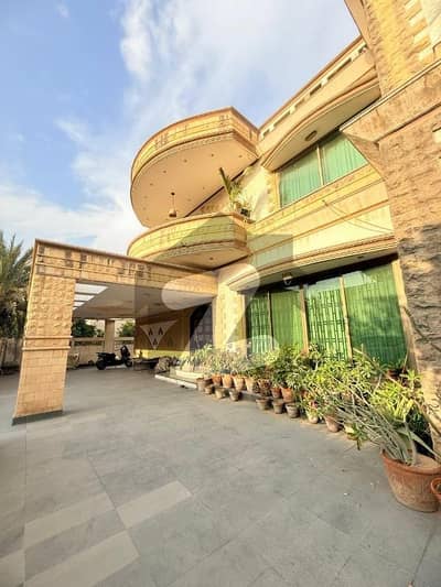Prominently-Located 800 Square Yards House Available In Falcon Complex - Air Force Officers Housing Scheme (AFOHS)