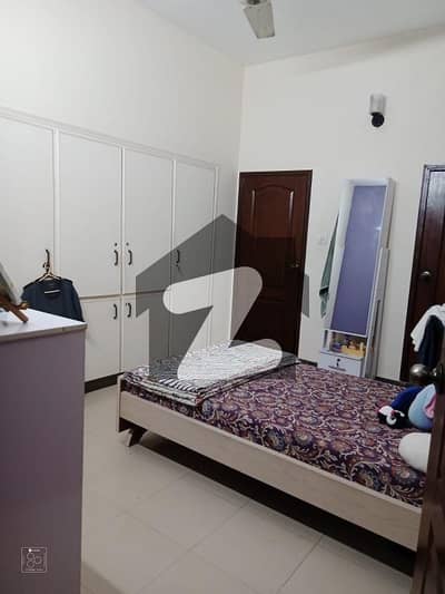 گلشنِ اقبال - بلاک 13 ڈی - 1 گلشنِ اقبال,گلشنِ اقبال ٹاؤن,کراچی میں 4 کمروں کا 5 مرلہ مکان 4.5 کروڑ میں برائے فروخت۔