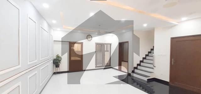 5.5 Marla House Triple Story