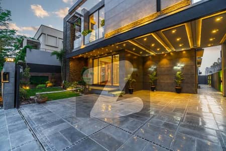 Facing Golf 1 Kanal Luxury House With Fully Basement Available For Rent In Defence Raya