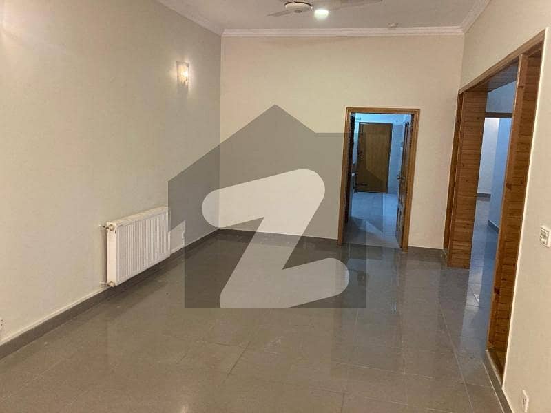 F-7 Fully independent House 4bedroom Available For Rent F-7 Fully independent House 4bedroom Available For Rent