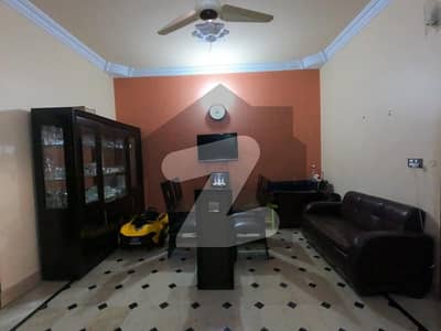 جامعہ ملیہ روڈ ملیر,کراچی میں 6 کمروں کا 5 مرلہ مکان 2.95 کروڑ میں برائے فروخت۔