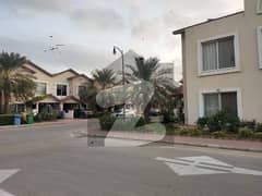 152sq Yard 3 Bedrooms Luxury Villa Is Available FOR RENT. 8km From Entrance Of BTK. 3 Bed DDL 1 Kitchen