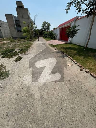 Prime Location Bosan Road Residential Plot Sized 10 Marla