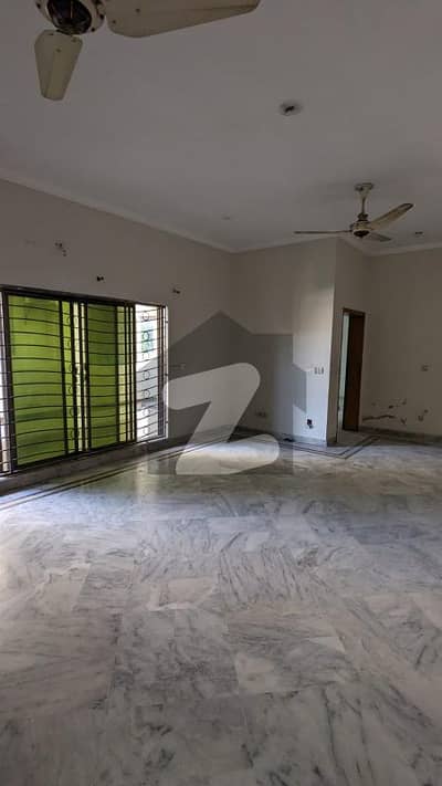 1 kanal Upper Storey For Rent Wapda Town