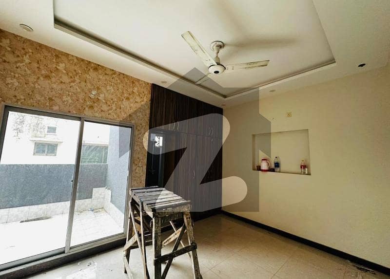 10 Marla house for sale 10 Marla house for sale