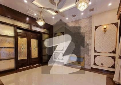 بحریہ ٹاؤن سیکٹر سی بحریہ ٹاؤن,لاہور میں 3 کمروں کا 10 مرلہ بالائی پورشن 70.0 ہزار میں کرایہ پر دستیاب ہے۔