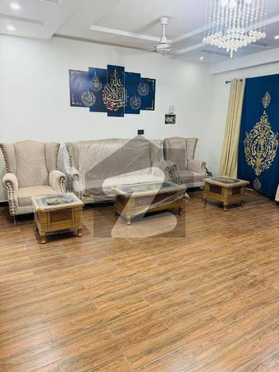 مکہ ٹاور ای ۔ 11,اسلام آباد میں 1 کمرے کا 5 مرلہ فلیٹ 75.0 ہزار میں کرایہ پر دستیاب ہے۔