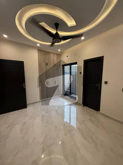 Real Commercial Building | Real Rental Income | Real Deal