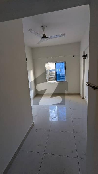 3 BEDROOM APARTMENT FOR RENT IN BUKHARI COMMERCIAL DHA PHASE 6