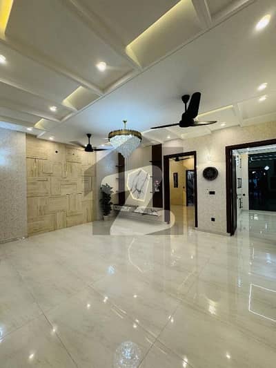 House For Sale Ground Plus 3 Bed Dd Planning In Gulshan Block 13D
