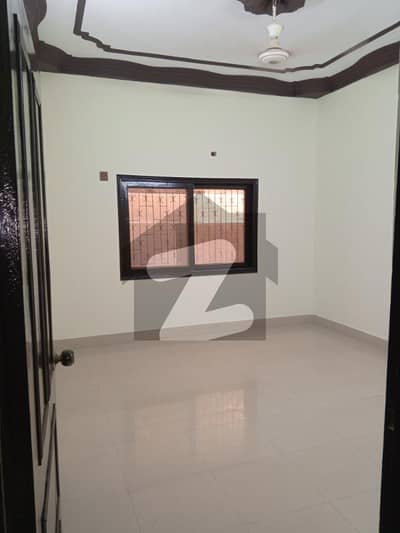 Like New Ground Floor 3 Bed Drawing Lounge American Kitchen Separate Gate Parking 240 Yards