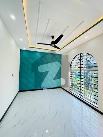 15 Marla Brand New Luxury Portion For Rent In Bismillah Housing Scheme