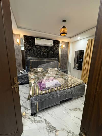2 Bedroom Like Brand New Fully Furnished Flats available for Rent in Bahria town Lahore