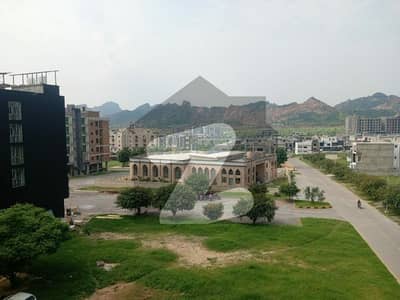ایم پی سی ایچ ایس ۔ ملٹی گارڈنز بی ۔ 17,اسلام آباد میں 2 کمروں کا 3 مرلہ مکان 58.0 لاکھ میں برائے فروخت۔