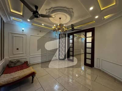 10 Marla Brand New Upper Portion Available For Rent
