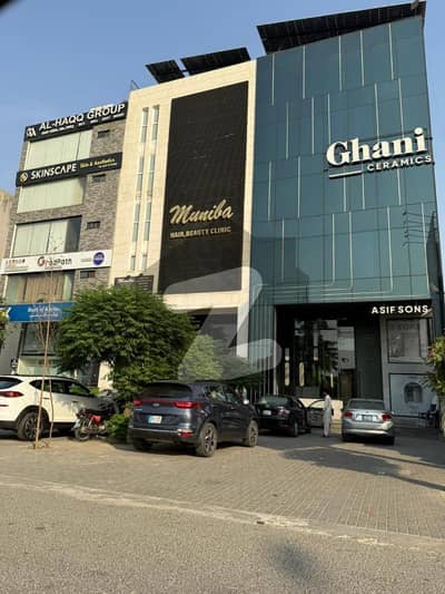 ڈی ایچ اے فیز 8 - کمرشل براڈوے ڈی ایچ اے فیز 8,ڈیفنس (ڈی ایچ اے),لاہور میں 8 مرلہ Studio دفتر 78.0 ہزار میں کرایہ پر دستیاب ہے۔