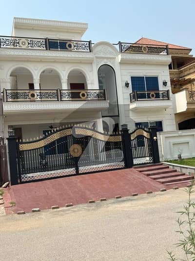 BRAND NEW 14 MARLA DOUBLE UNIT HOUSE FOR SALE IN G13