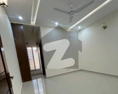 Ideal House In Islamabad Available For Rs. 300000