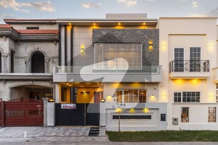Facing Park Modern 5 Marla House In DHA Phase 5 At Prime Location