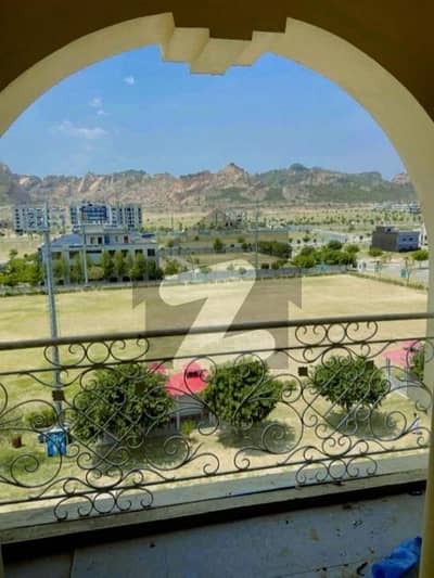 50 Feet Street Sun Face Plot 25x60 For Sale