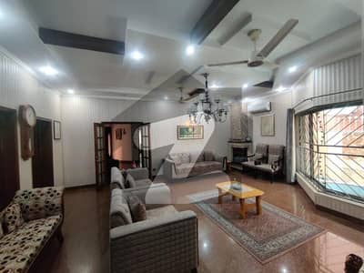 For Rent Fully Furnished Portion 3 Bed Near McDonald'S For Rent Fully Furnished Portion 3 Bed Near McDonald'S