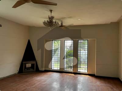 1 KANAL ELEGANT SUPER HOT LOCATED BUNGALOW IS AVAILABLE IN THE BEST BLOCK OF DHA LAHORE.