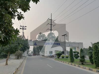 جوبلی ٹاؤن ۔ بلاک سی جوبلی ٹاؤن,لاہور میں 3 مرلہ رہائشی پلاٹ 75.0 لاکھ میں برائے فروخت۔