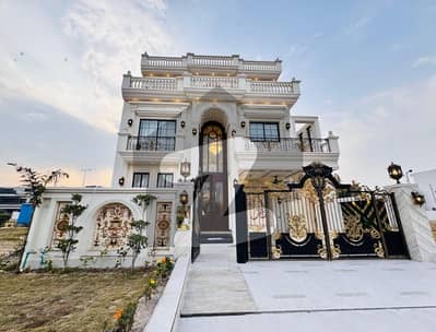 10 Marla Dream House available for Sale in block FF Citi housing Gujranwala