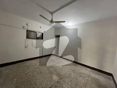G-8 Upper Portion Available 3 Bed 2 Bath