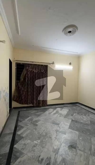 5 Marla Full House Tile Floor 3 Bad 4 Bath Johar Town Nearby Emporium Mall Prime Location