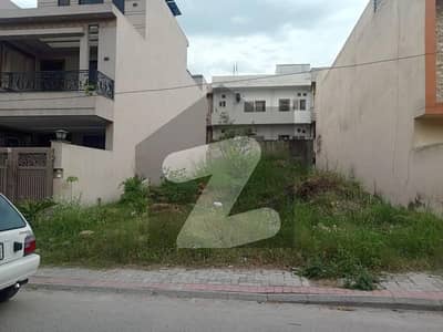 Spacious Residential Plot Is Available In Margalla View Society - Block A For sale Spacious Residential Plot Is Available In Margalla View Society - Block A For sale