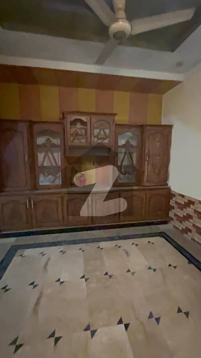 8 Marla 2nd floor for rent in phase 5