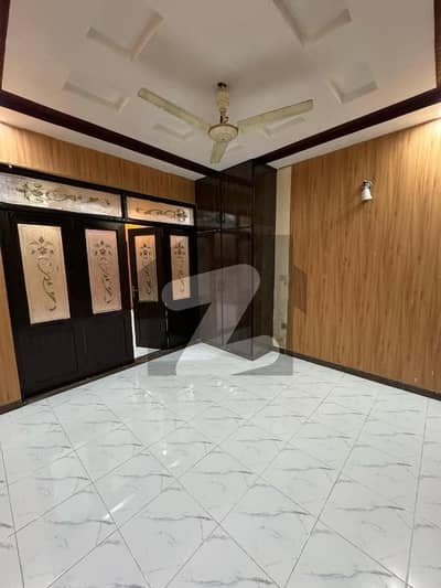 6 Marla Lower Portion For Rent In Joher Town R3 Block