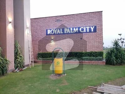 5 Marla plot available for Sale in block i Royal Palm citi Gujranwala