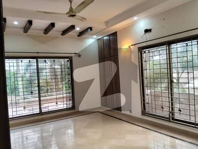 1 Kanal Upper Portion Available For Rent in DHA Lahore Phase 4 Block CC 1 Kanal Upper Portion Available For Rent in DHA Lahore Phase 4 Block CC