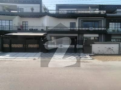 بخ ولاز فیز 2 - مانک بلاک بوچ ایگزیکٹو ولاز - فیز 2,بش ایگزیکٹو ولاز,ملتان میں 6 کمروں کا 10 مرلہ مکان 4.2 کروڑ میں برائے فروخت۔ بخ ولاز فیز 2 - مانک بلاک بوچ ایگزیکٹو ولاز - فیز 2,بش ایگزیکٹو ولاز,ملتان میں 6 کمروں کا 10 مرلہ مکان 4.2 کروڑ میں برائے فروخت۔