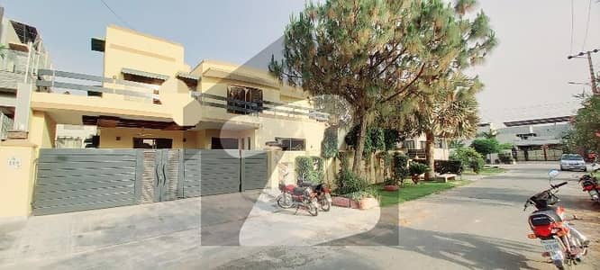 20 marla Road Level Plot 667 . M Possation plot available for sale in dha phase 5