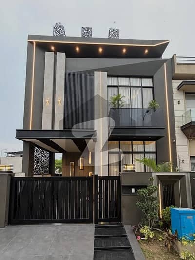 5 Marla Best Investment Opportunity For Rental Income Near To Park