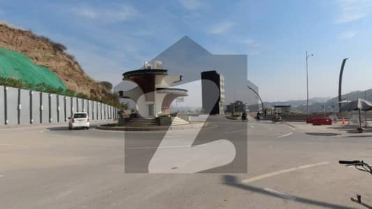 Facing Park 8 Marla Commercial Plot For Sale In Beautiful DHA Phase 4 - Sector D