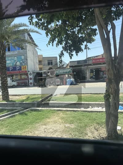4 Marla Pair Of Commercial Plot Is Up For Sale On Main College Road