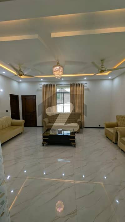 21 Marla House For Sale Madina Town Near Susan Road