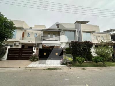 6.12 Marla Slightly Used House with 8KV solar installed - 3 phase meter -gas meter installed available for sale in buch executive villas bosan road multan 6.12 Marla Slightly Used House with 8KV solar installed - 3 phase meter -gas meter installed available for sale in buch executive villas bosan road multan