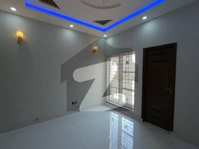Change Your Address To Divine Gardens, Divine Gardens For A Reasonable Price Of Rs. 25000000