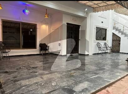 10 Marla Single Storey Beautiful House For Rent At Prime Location 10 Marla Single Storey Beautiful House For Rent At Prime Location