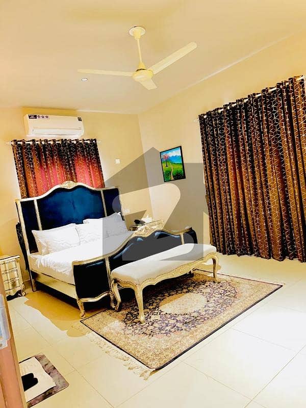 150 YARDS FULLY FURNISHED WITH BASEMENT & WEST OPEN 150 YARDS FULLY FURNISHED WITH BASEMENT & WEST OPEN