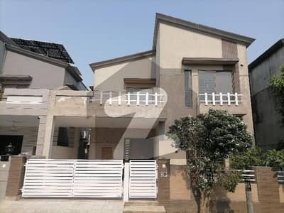 Premium 10 Marla House Is Available For sale In Divine Gardens
